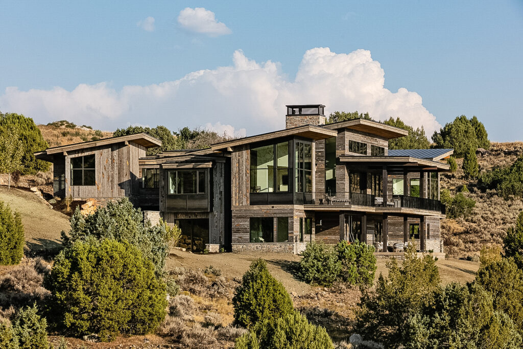 Mountain Modern Masterpiece – Architectural West