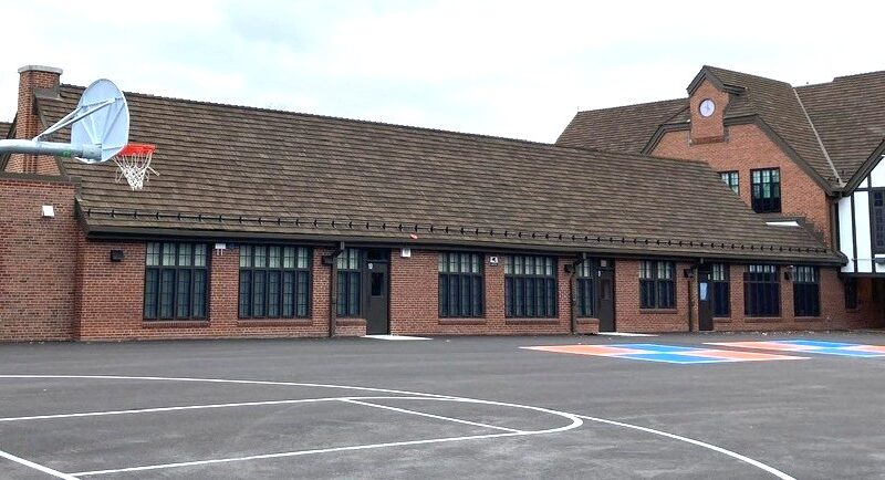 The Historic Ravinia Elementary School